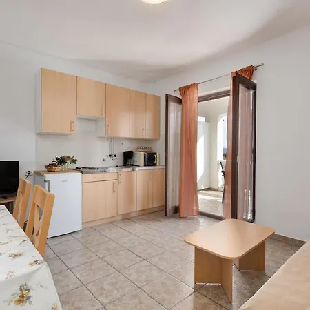 Stunning In Krk With Kitchen * Krk Town