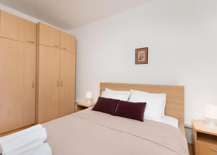 Appartamento Cozy In Krk With Wifi Krk Town
